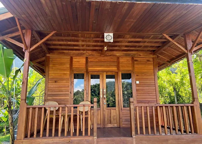 Villa Joglo Tepi Sungai *