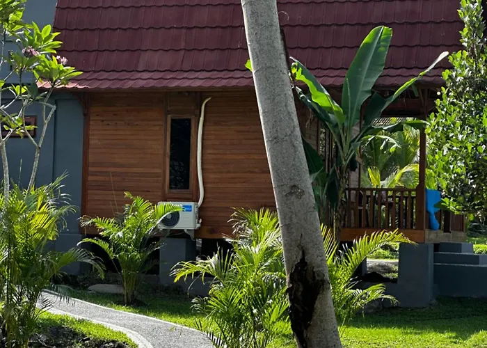 Joglo Tepi Sungai * Sidemen (Bali)