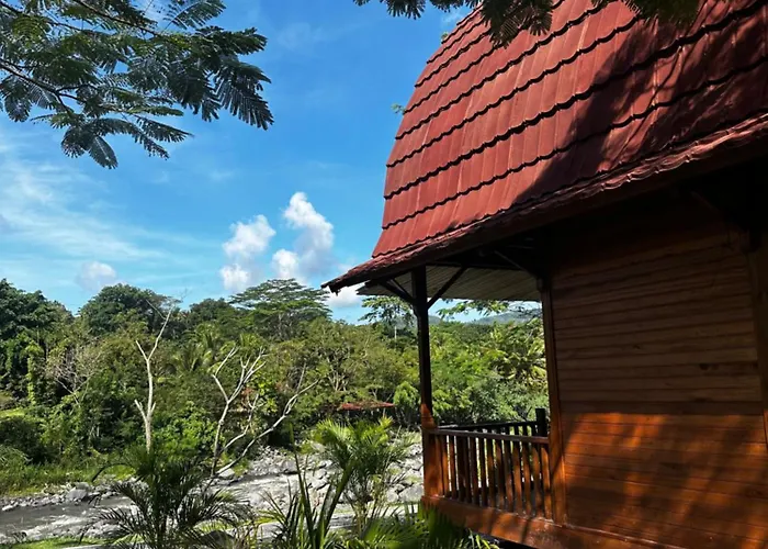Joglo Tepi Sungai *